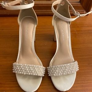 Kelly & Katie Hildie Sandls